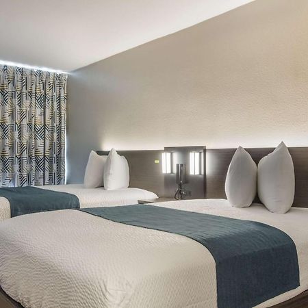 Motel 6 Groves, Tx ภายนอก รูปภาพ
