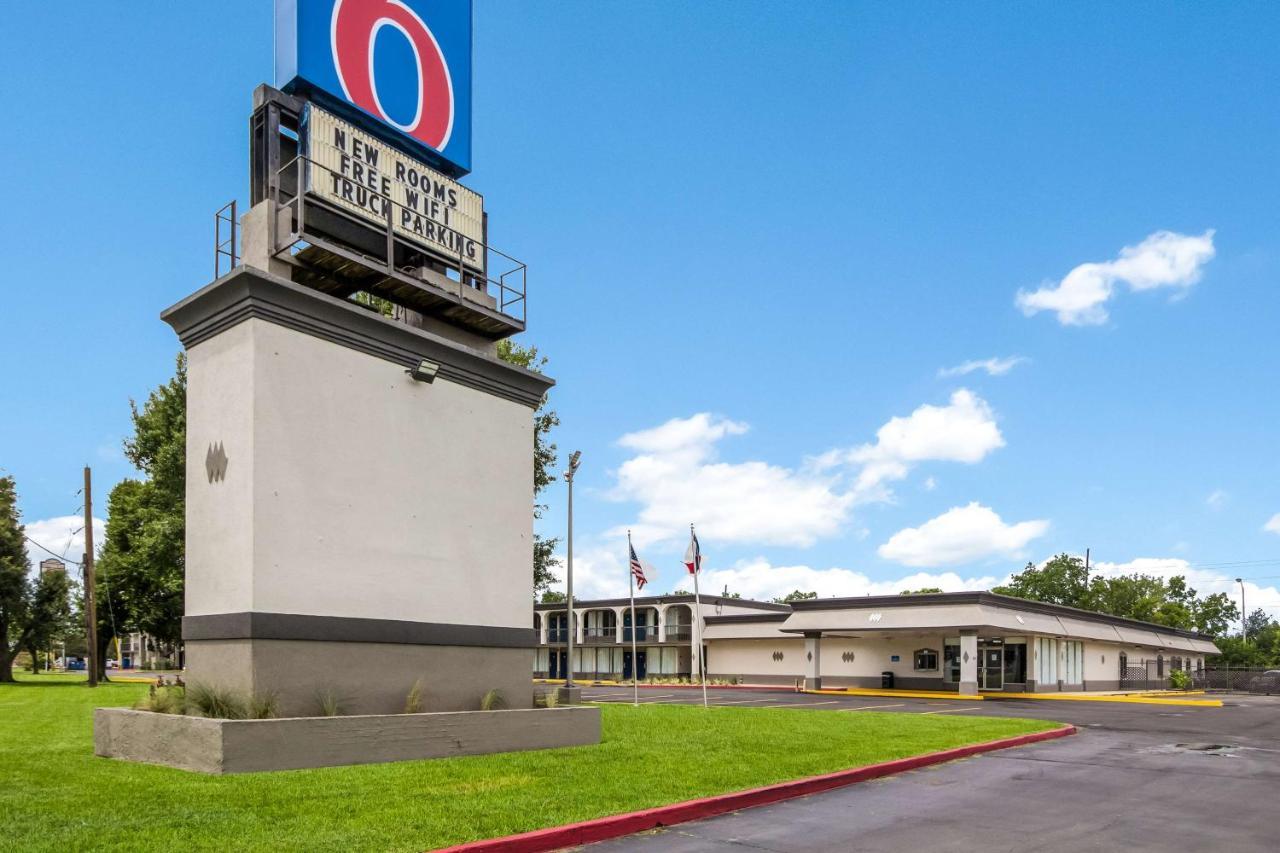 Motel 6 Groves, Tx ภายนอก รูปภาพ
