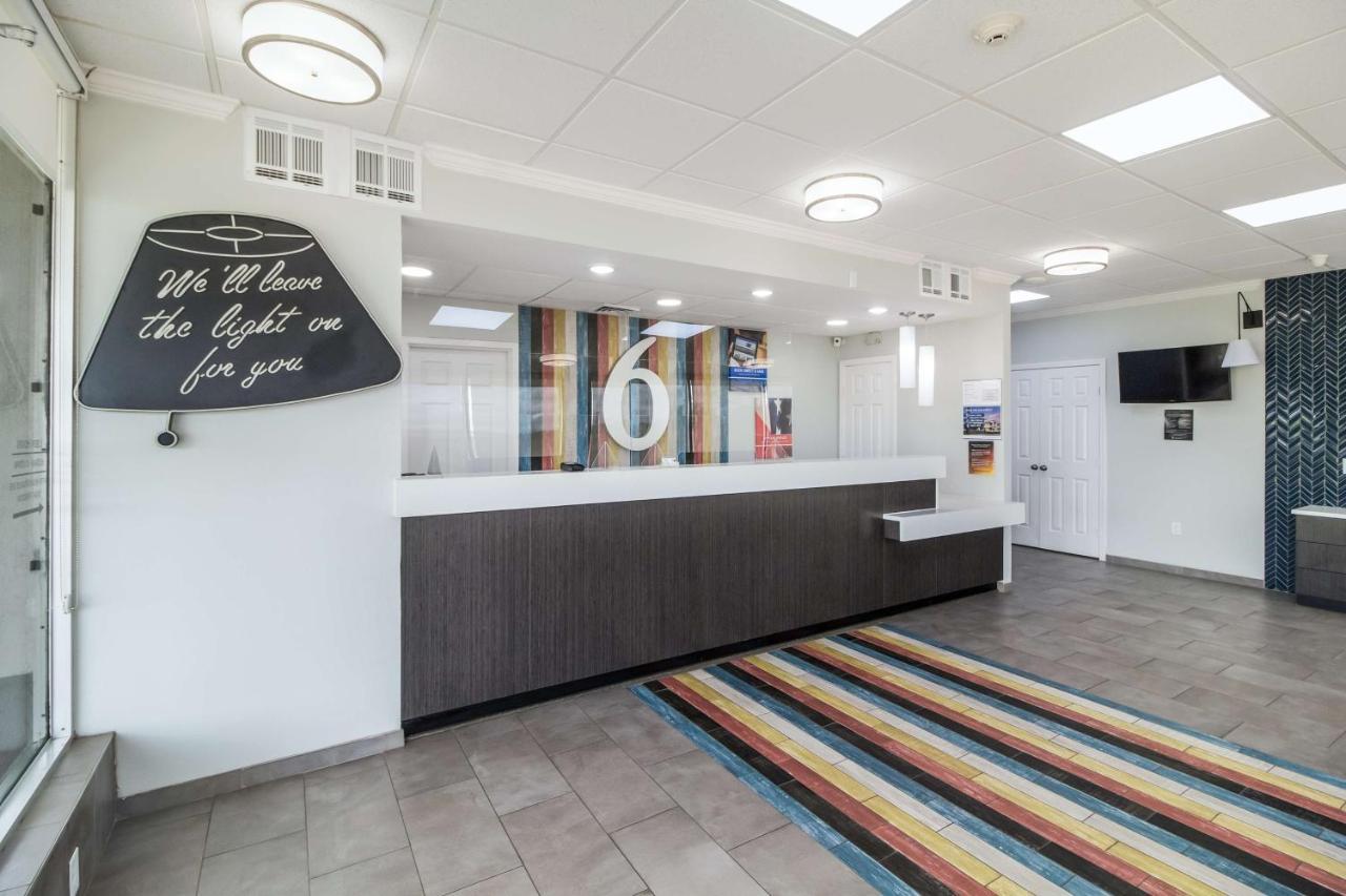 Motel 6 Groves, Tx ภายนอก รูปภาพ