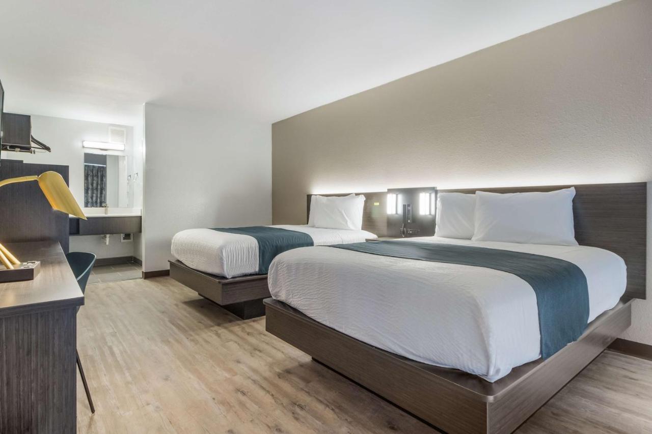 Motel 6 Groves, Tx ภายนอก รูปภาพ